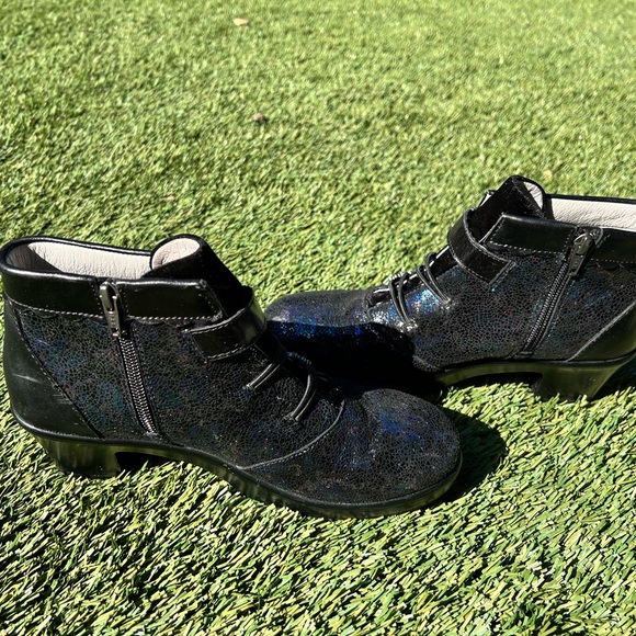 Alegria like new size 39 Heidi Black
Dahlia shoes so comfort!!! - Picture 4 of 9